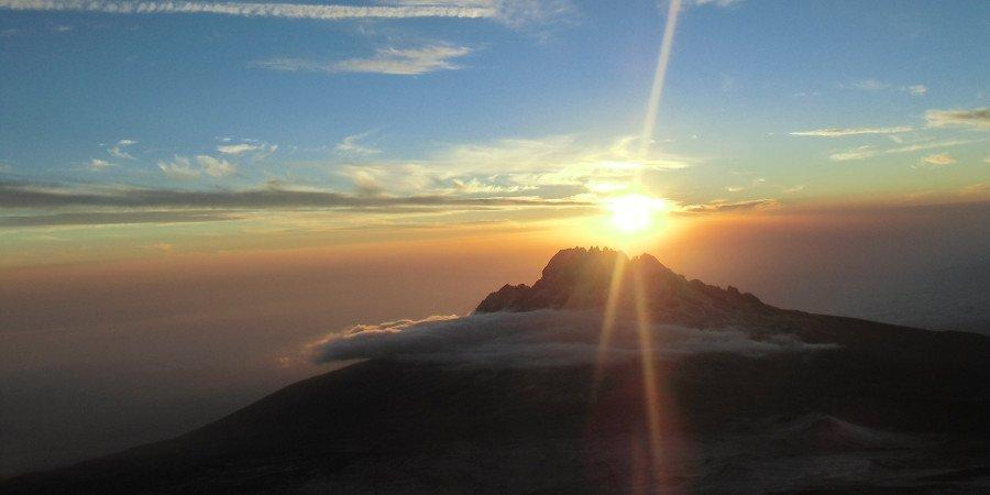 Il sole bacia il Kilimangiaro